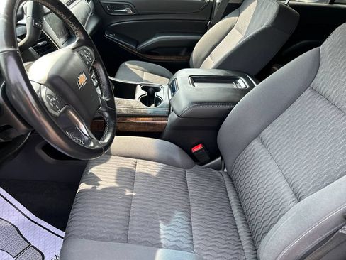 Used 2019 Chevrolet Tahoe LS AWD/4WD image 12