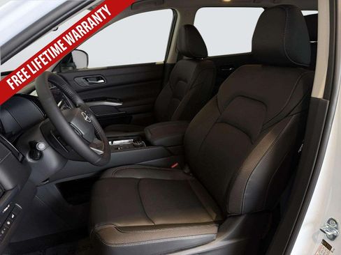 New 2026 Nissan Pathfinder SL AWD/4WD image 28