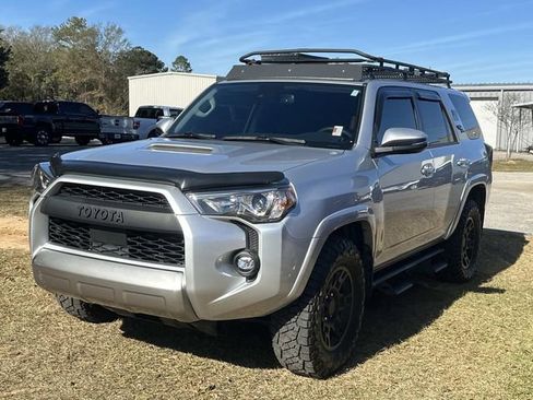 Used 2021 Toyota 4Runner TRD Off-Road Premium image 6
