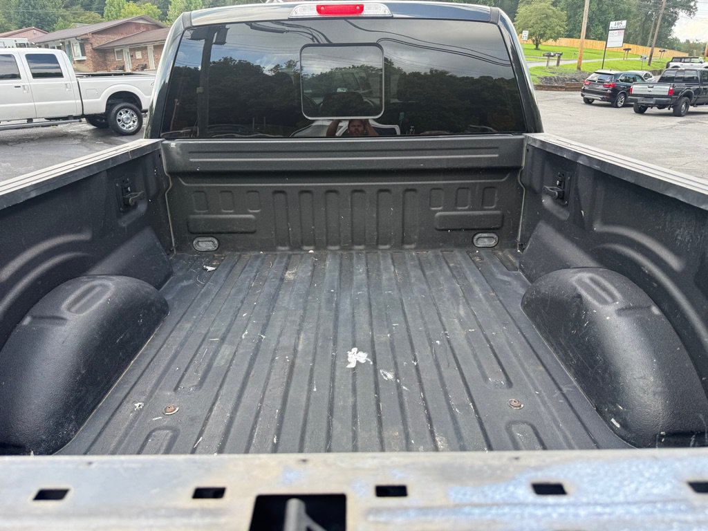 Used 2015 Ford F150 Lariat w/ Equipment Group 502A Luxury AWD/4WD image 36