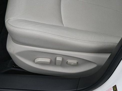 Used 2023 INFINITI Q50 Luxe w/ Cargo Package image 12