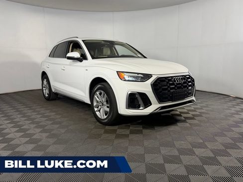 Used 2023 Audi Q5 2.0T Premium w/ Convenience Package AWD/4WD image 1