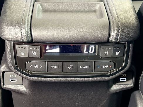 New 2026 Toyota Grand Highlander AWD Hybrid image 24