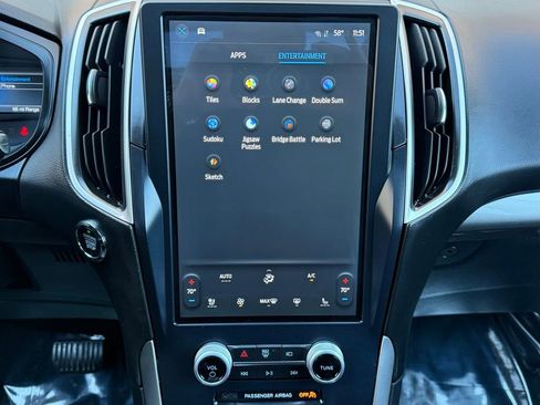 Used 2023 Ford Edge SEL w/ Convenience Package image 32