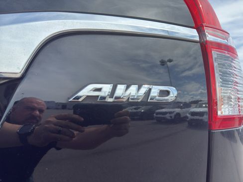 Used 2015 Honda CR-V EX image 16