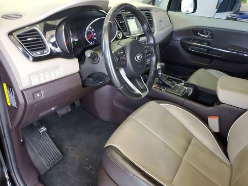 Used 2018 Kia Sedona SX Limited w/ SX Limited Prestige Package FWD image 18