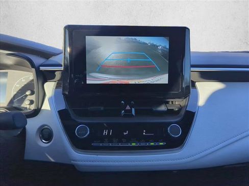 Certified 2025 Toyota Corolla SE image 16