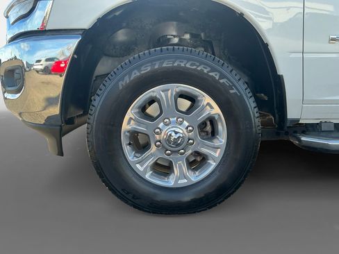 Used 2024 RAM 2500 Big Horn image 14