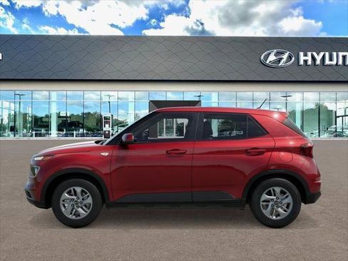 New 2026 Hyundai Venue SE image 3