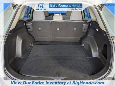 Used 2022 Toyota RAV4 XLE image 18