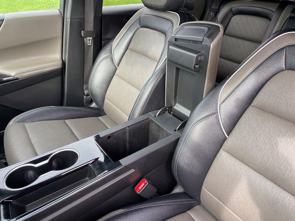 Used 2025 Chevrolet Equinox LT w/ Convenience Package II AWD/4WD image 40
