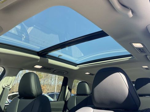 New 2025 Subaru Ascent Touring image 10