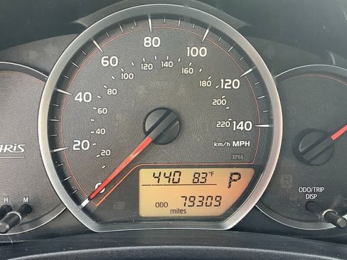 Used 2013 Toyota Yaris LE FWD image 22