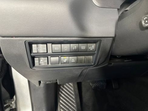 Used 2024 Toyota Tundra Platinum image 19