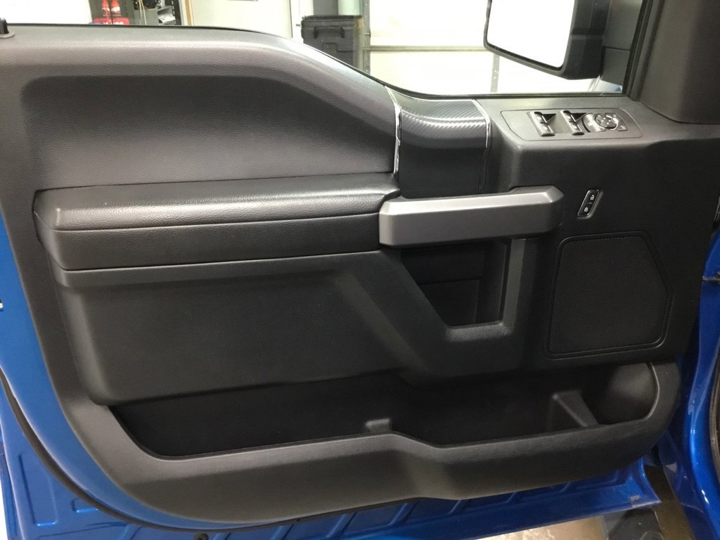Used 2019 Ford F150 XLT w/ Equipment Group 302A Luxury AWD/4WD image 10