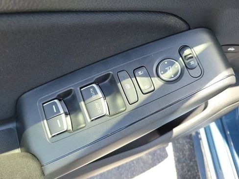 Used 2025 Honda Civic Sport image 19