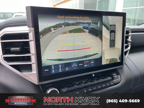 Used 2025 Toyota Tundra Platinum image 9