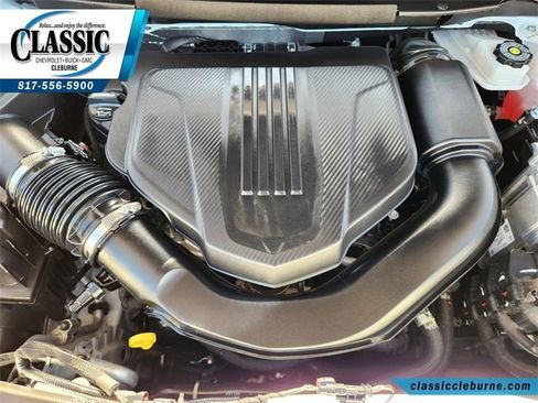 Used 2025 GMC Acadia Elevation image 29