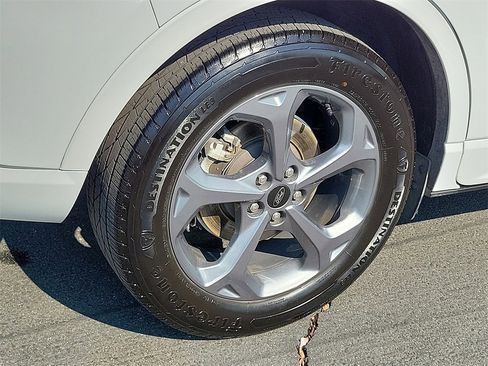 Used 2023 Ford Escape ST-Line image 24