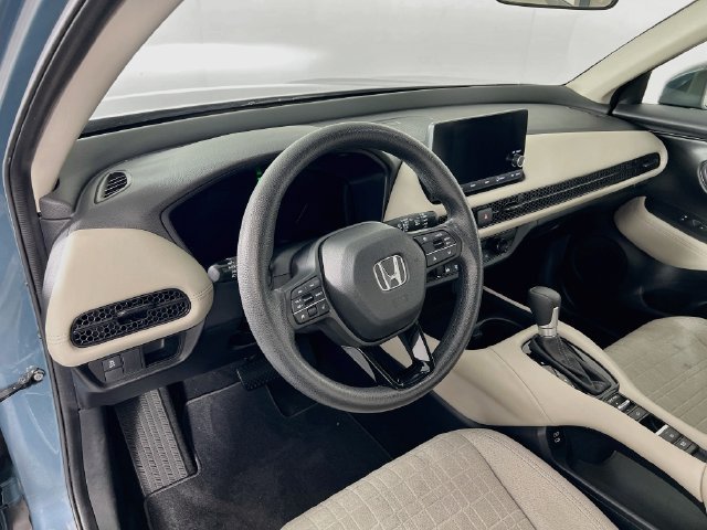 Used 2024 Honda HR-V LX image 11