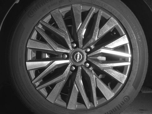 Used 2025 Nissan Altima 2.5 SV image 12