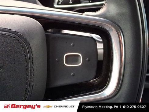 Used 2024 Lincoln Nautilus Premier image 25