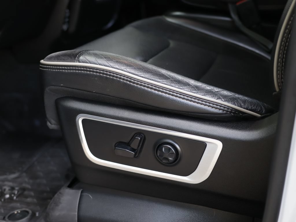 Used 2020 RAM 1500 Laramie AWD/4WD image 26