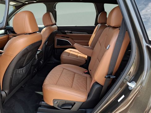 Used 2023 Kia Telluride EX X-Line AWD/4WD image 8