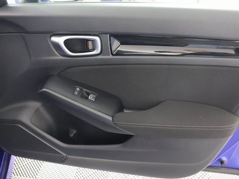 Used 2023 Honda Civic EX image 28