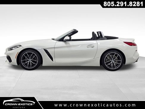 Used 2022 BMW Z4 sDrive30i w/ Driving Assistance Package RWD image 5