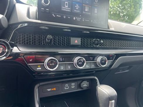 Used 2024 Honda CR-V EX-L image 19