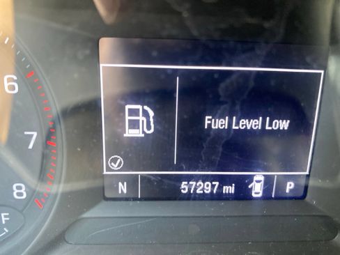 Used 2023 Chevrolet TrailBlazer LT FWD image 7