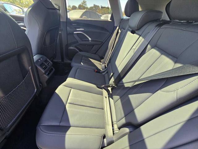 New 2026 Audi Q5 Premium Plus AWD/4WD image 18