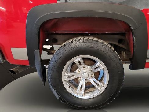 Used 2007 Chevrolet Silverado 1500 LTZ w/ Safety Package AWD/4WD image 13