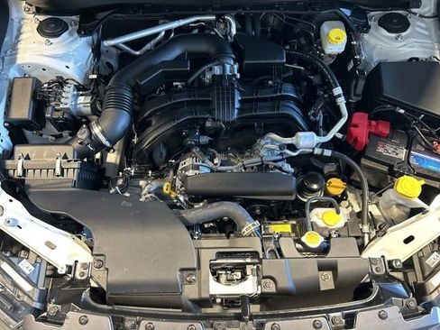 Used 2025 Subaru Forester Limited image 41