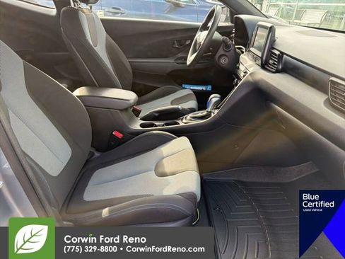 Used 2019 Hyundai Veloster 2.0 image 10
