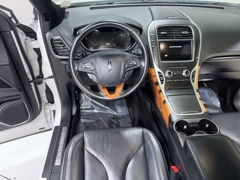 Used 2017 Lincoln MKX Select w/ Select Plus Package image 12