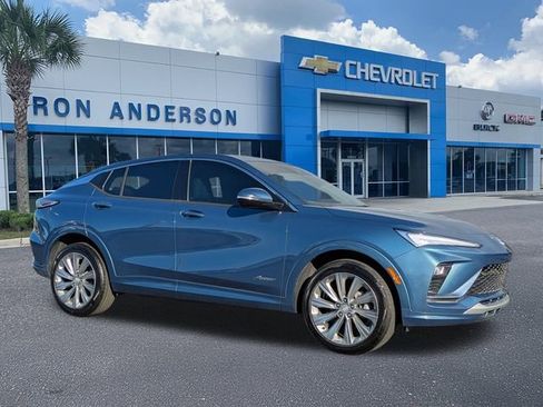 Used 2024 Buick Envista Avenir image 1