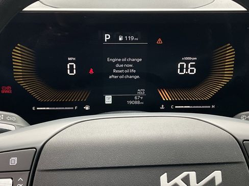 Used 2025 Kia K4 LXS image 21