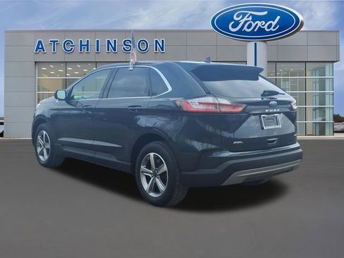 Certified 2022 Ford Edge SEL w/ Convenience Package image 7