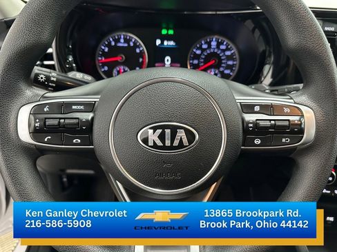 Used 2021 Kia K5 LXS FWD image 12