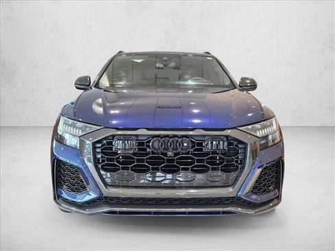 Used 2024 Audi RS Q8 image 2