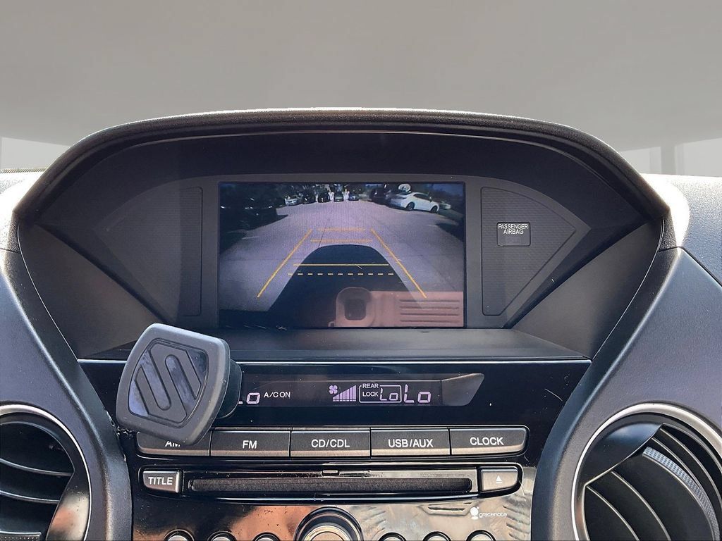Used 2015 Honda Pilot LX image 14