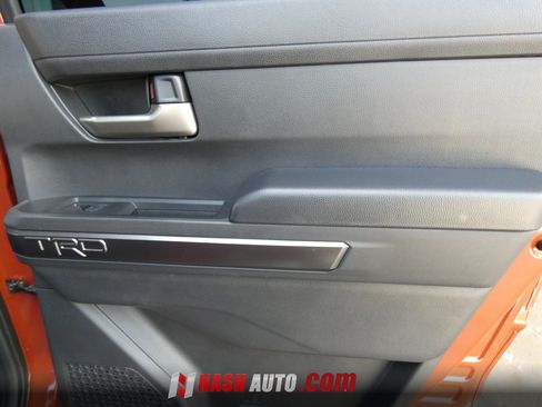 Used 2025 Toyota Tacoma TRD Sport w/ TRD Sport Premium Package AWD/4WD image 45