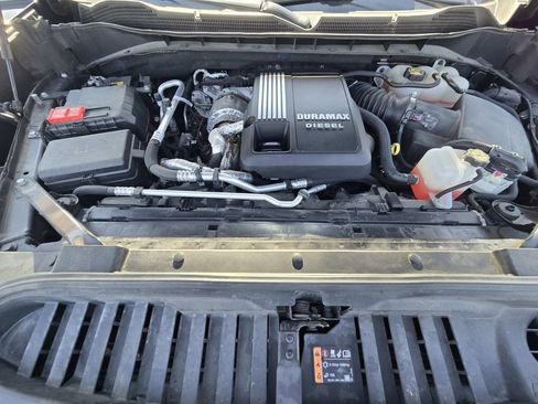 Used 2022 Chevrolet Silverado 1500 LT Trail Boss w/ LT Trail Boss Premium Package AWD/4WD image 20