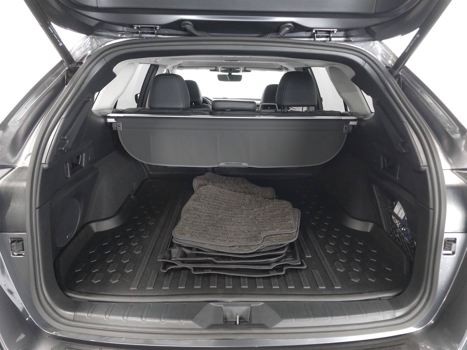 Used 2025 Subaru Outback Limited AWD/4WD image 13