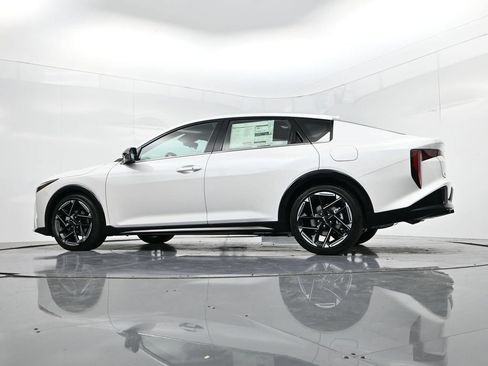 Certified 2025 Kia K4 GT-Line w/ GT-Line Premium Package FWD image 38