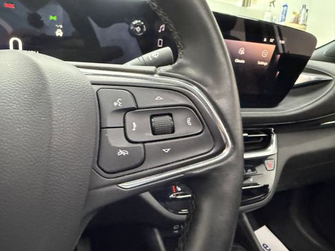Used 2024 Buick Envista Avenir FWD image 16