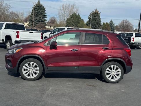 Used 2017 Chevrolet Trax Premier image 4