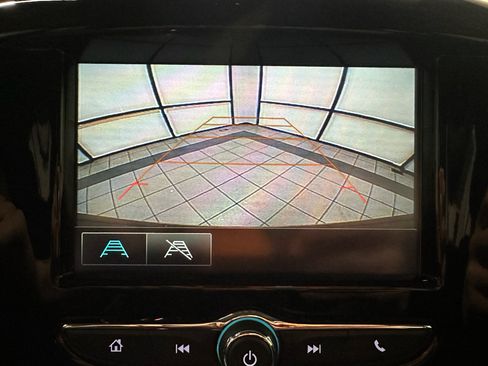 Used 2019 Chevrolet Traverse LS image 31